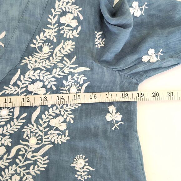 Saks Fifth Avenue Women's S/P Blue 100% Linen Embroidered V-neck Tunic Top - Picture 6 of 7